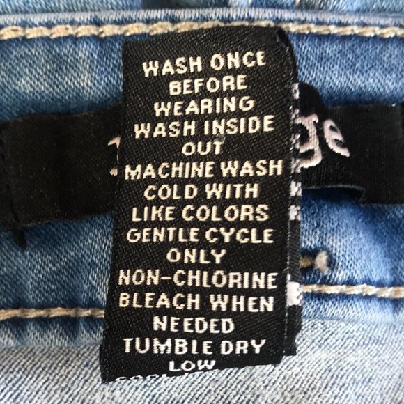 Refuge denim shorty shorts high rise buttons 0 - Picture 7 of 7